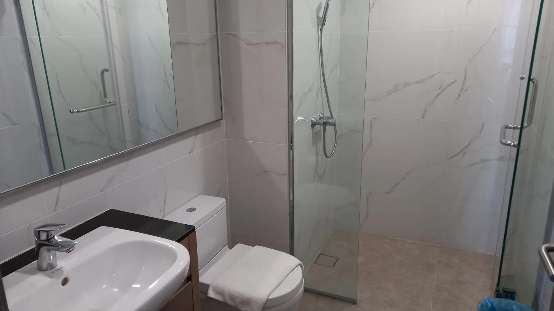Agile The Suites At Trx Kuala Lumpur Malaysia 0*,