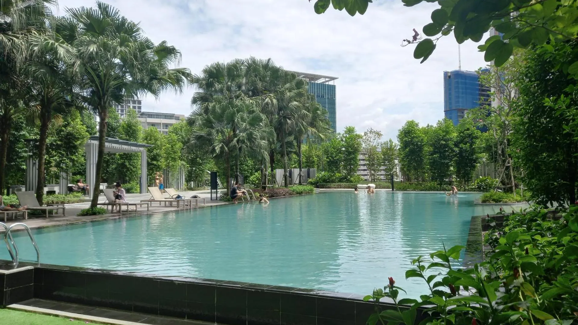 Agile The Suites At Trx Kuala Lumpur Malaysia Apartment